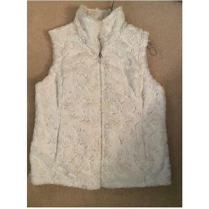Fuzzy north face vest